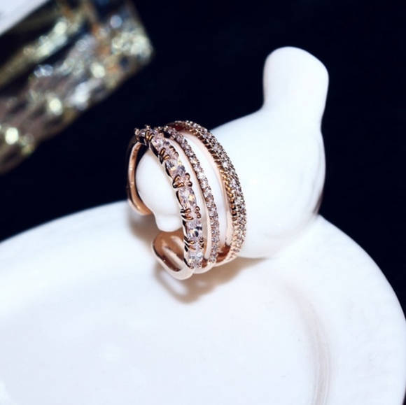 NEW ROSE GOLD PLATED TRIPLE DIAMOND RESIZABLE BAND - Picture 6 of 8